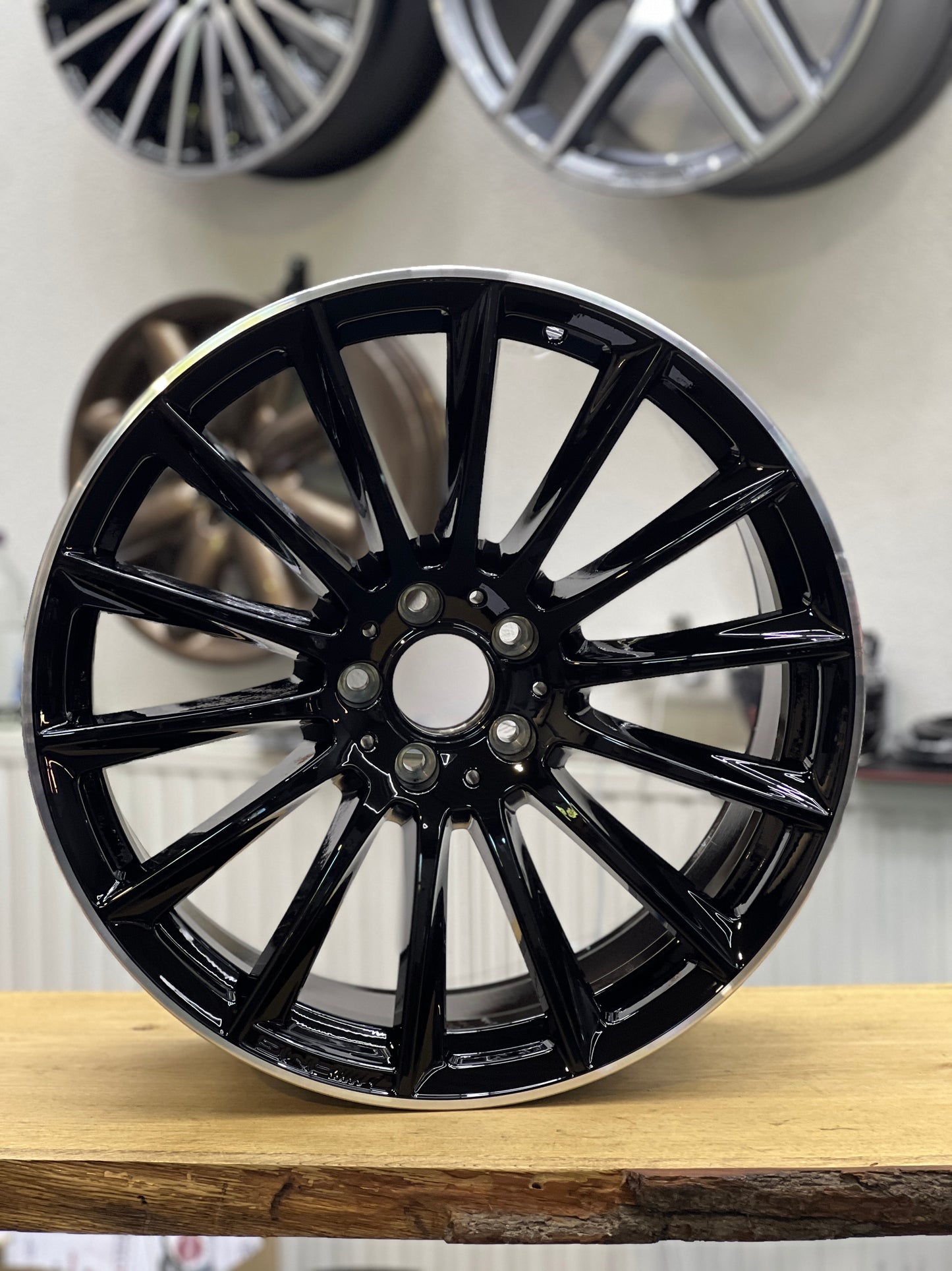 Mercedes original AMG Alufelge A2234011500 9x20 ET34 W223 S