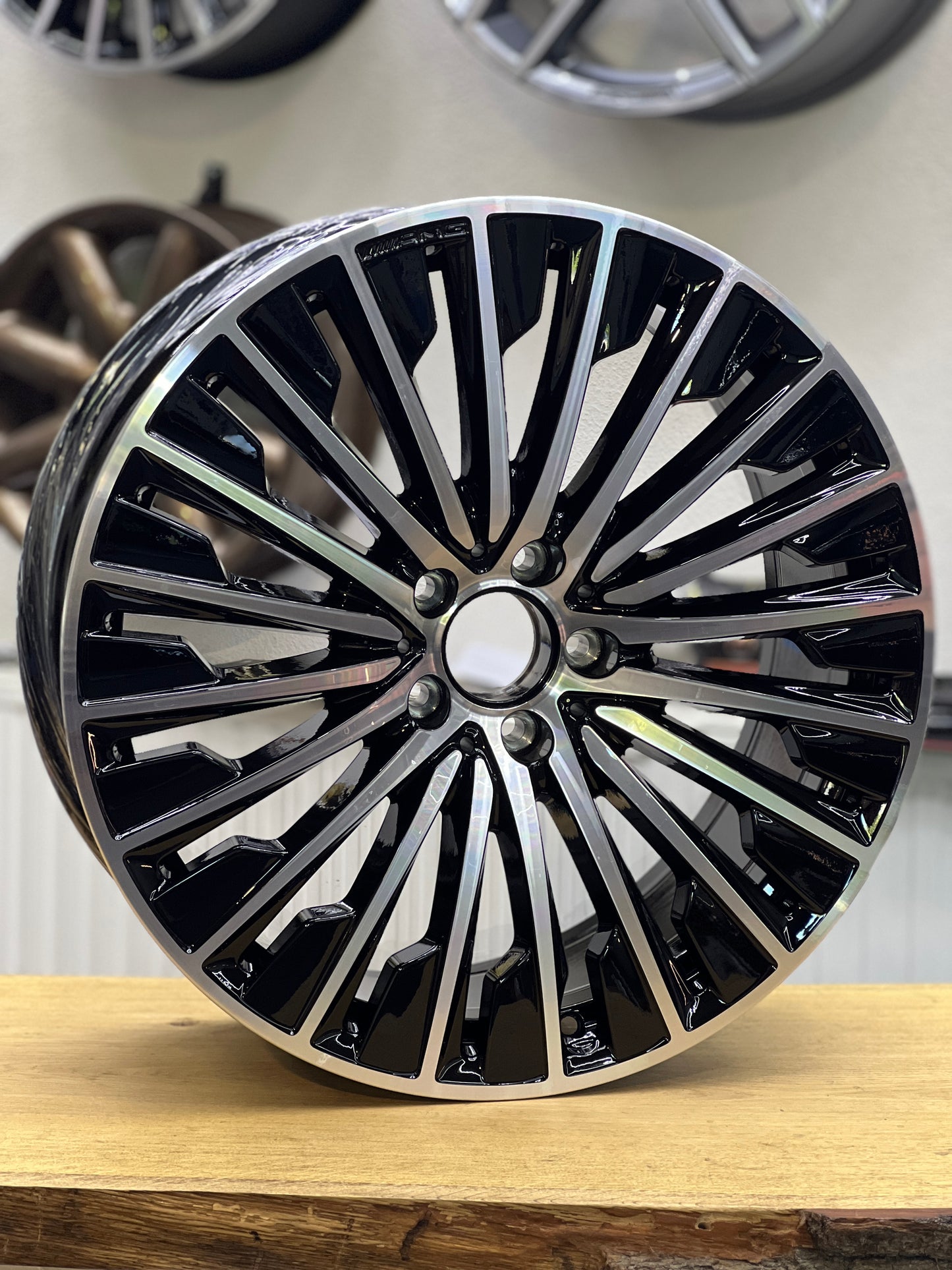 Mercedes AMG Alufelge 8,5x20 ET35.5 Original W214 A2144010500 NEU