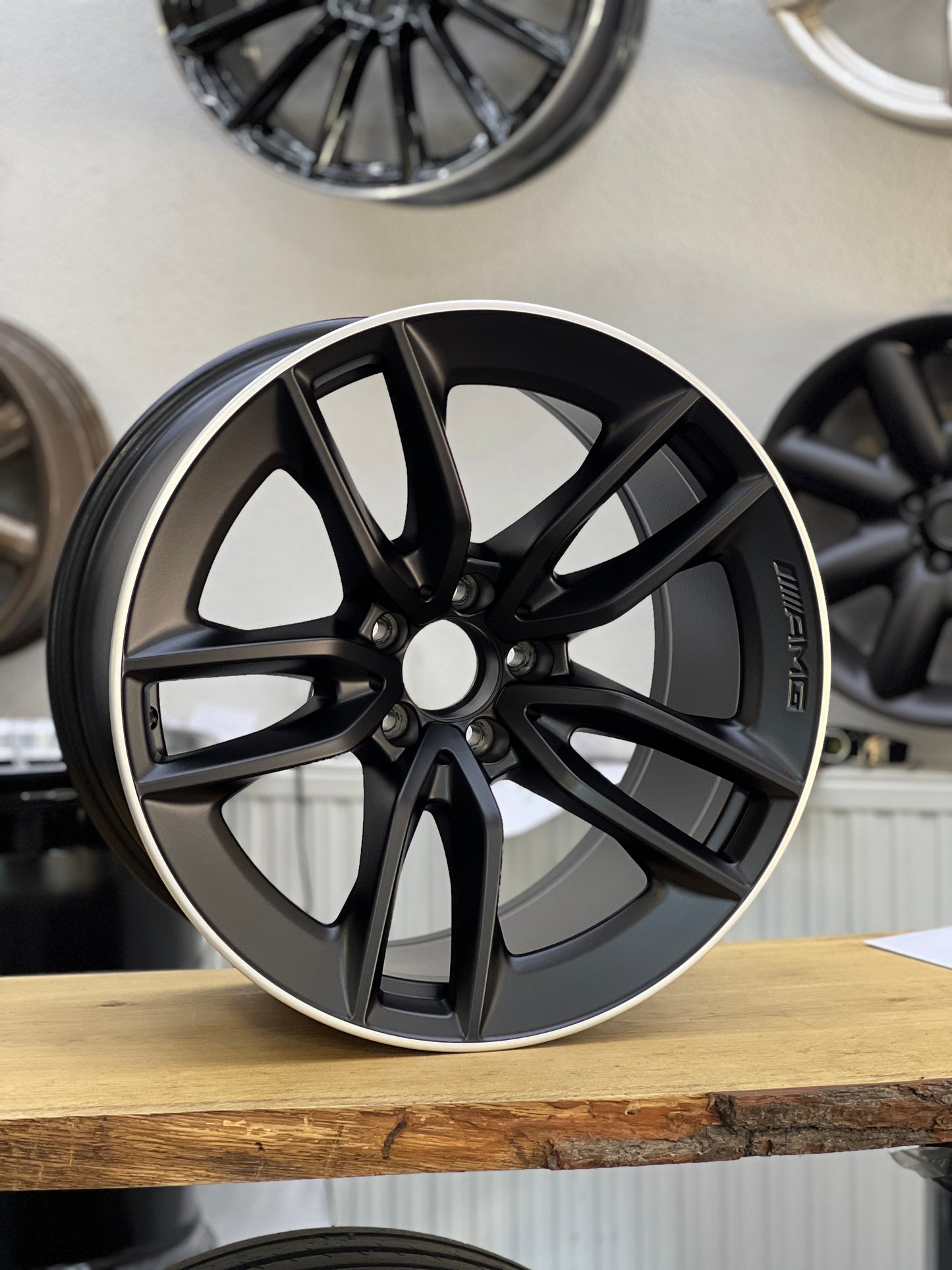 Mercedes AMG Alufelge 11x19 ET17 Original W290 A2904010300