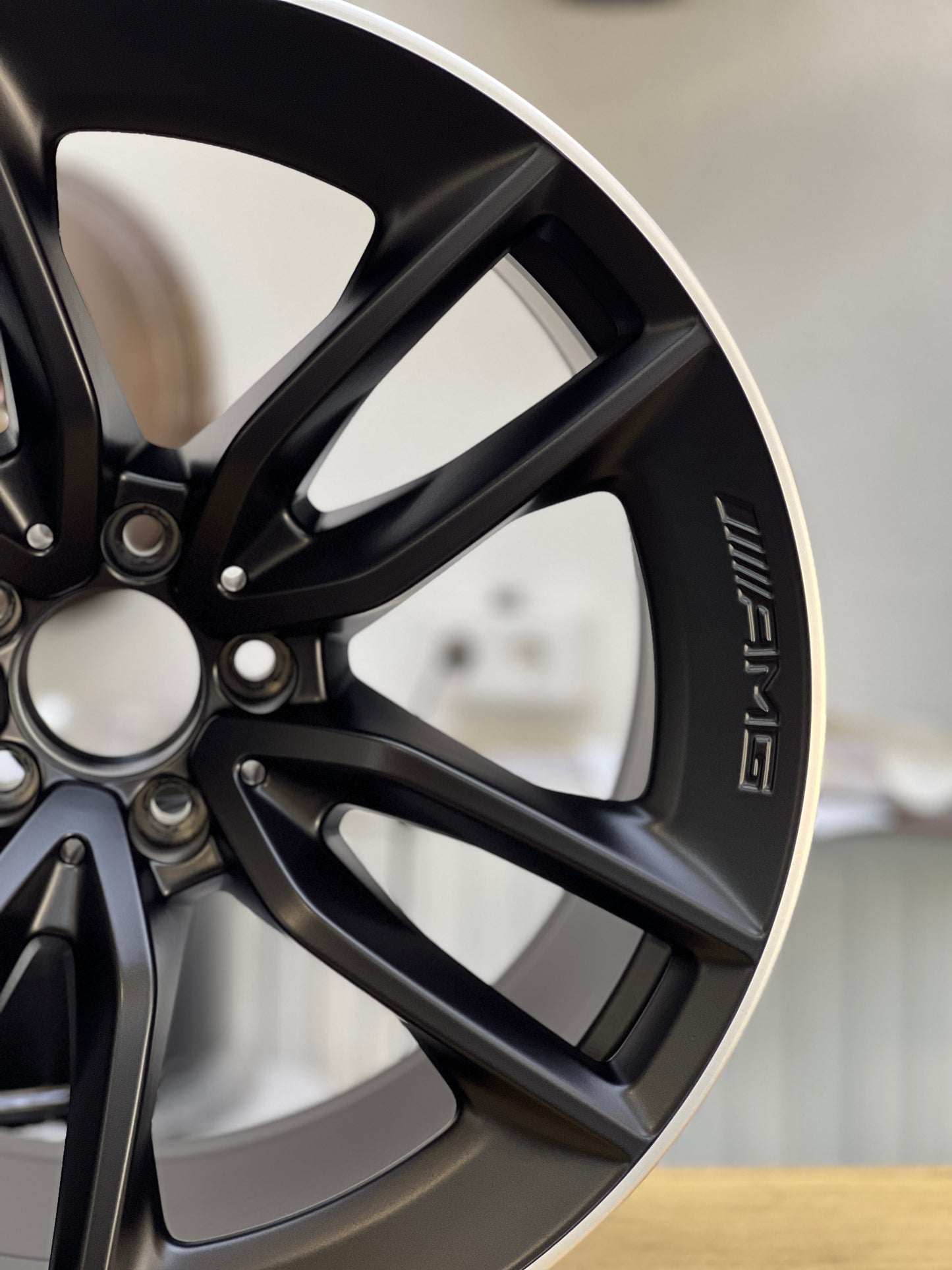 Mercedes AMG Alufelge 11x19 ET17 Original W290 A2904010300