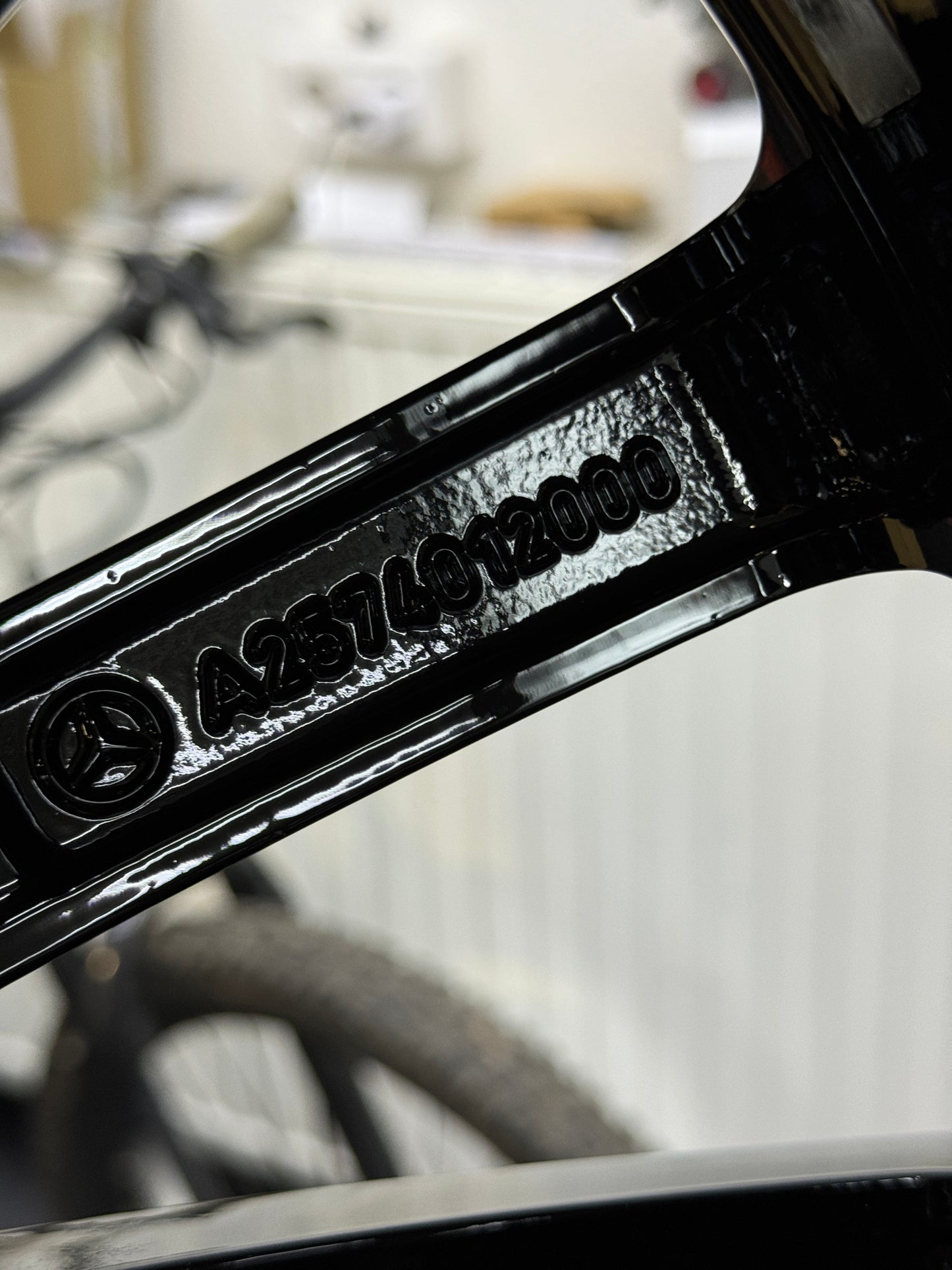 1x AMG Mercedes CLS W257 9 x 20" A2574012000 Alufelge Schwarz