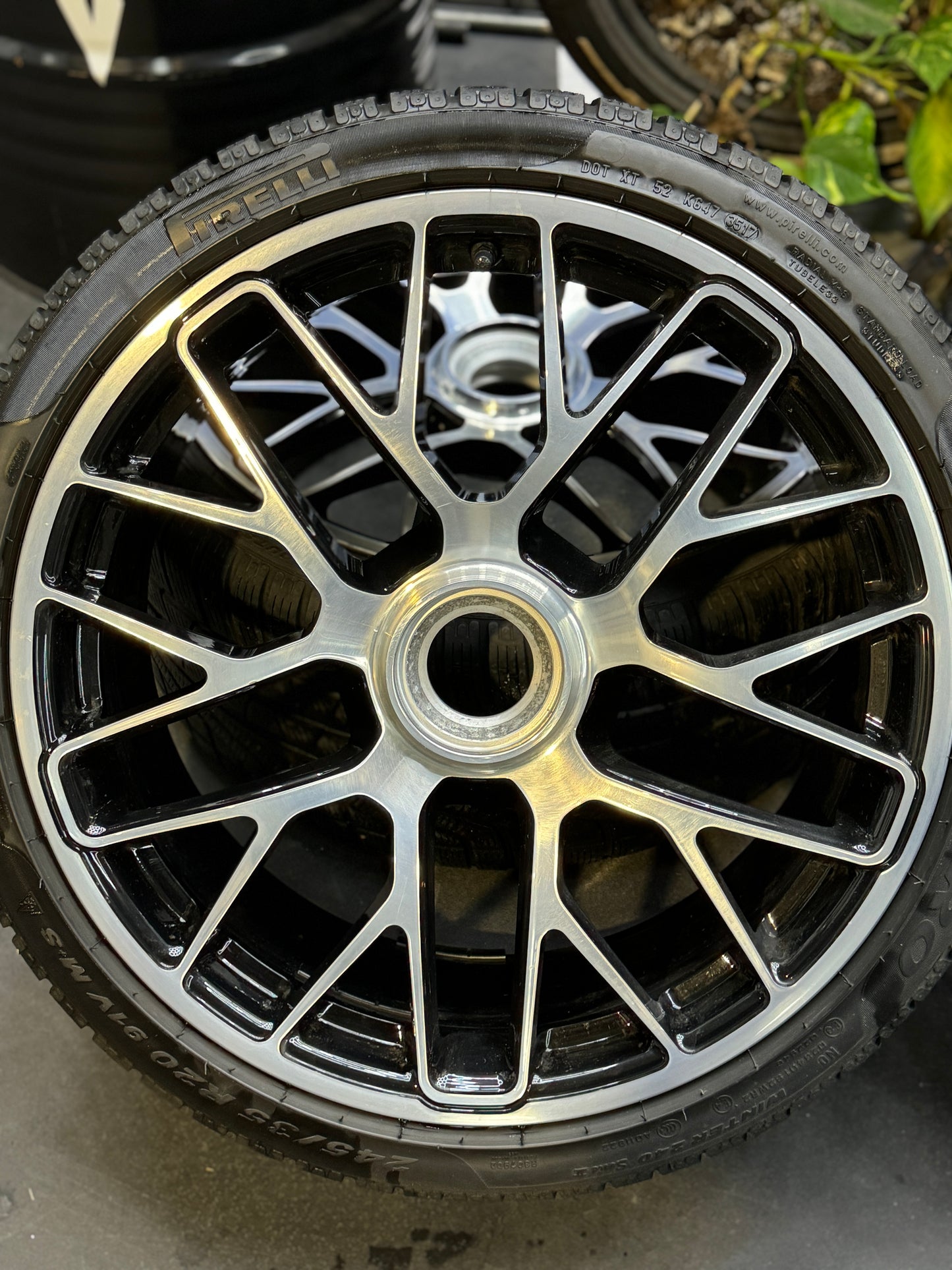 Satz Porsche 911 991 Turbo GTS Felgen 20 Zoll Zentralverschluss