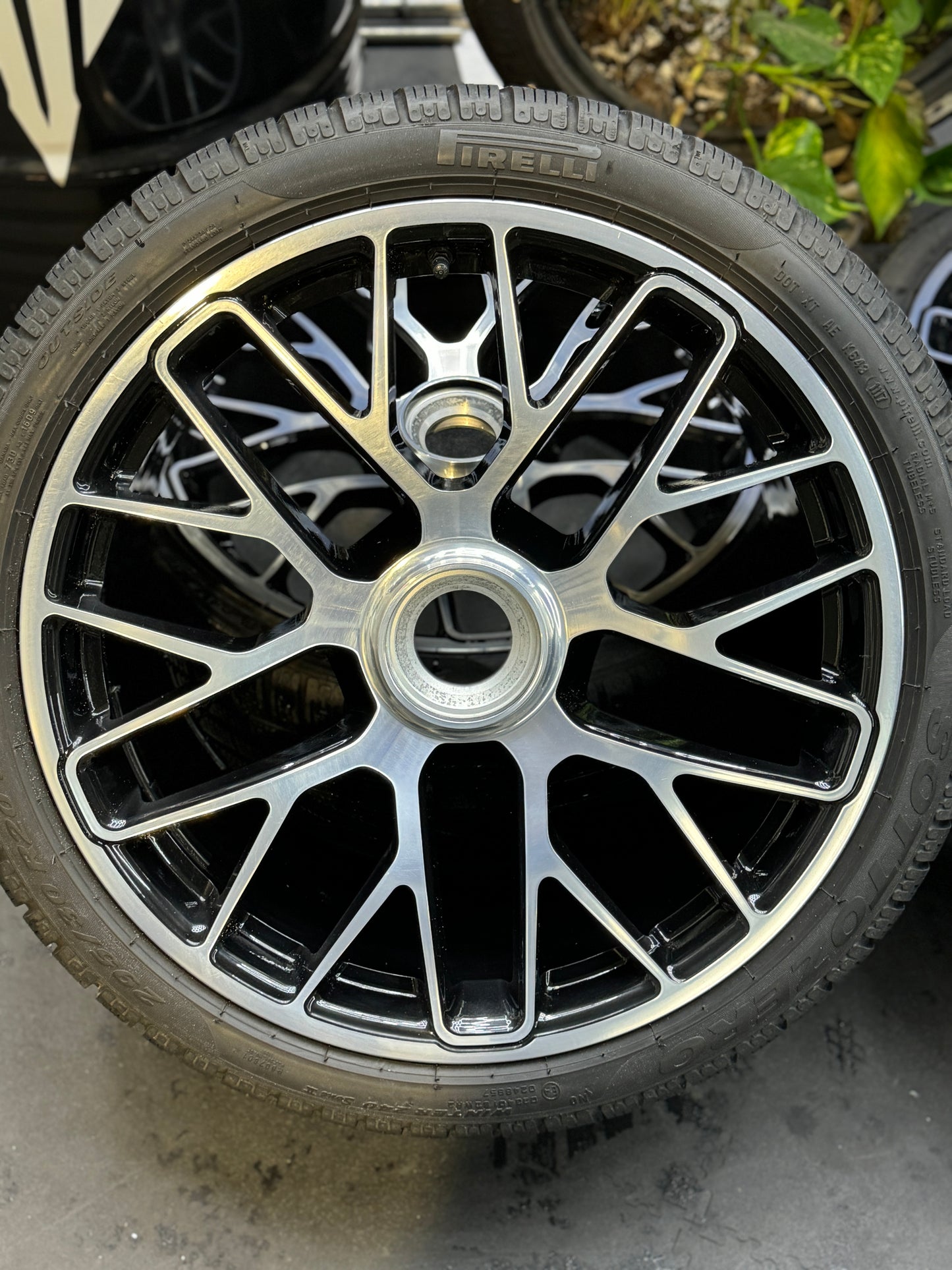 Satz Porsche 911 991 Turbo GTS Felgen 20 Zoll Zentralverschluss