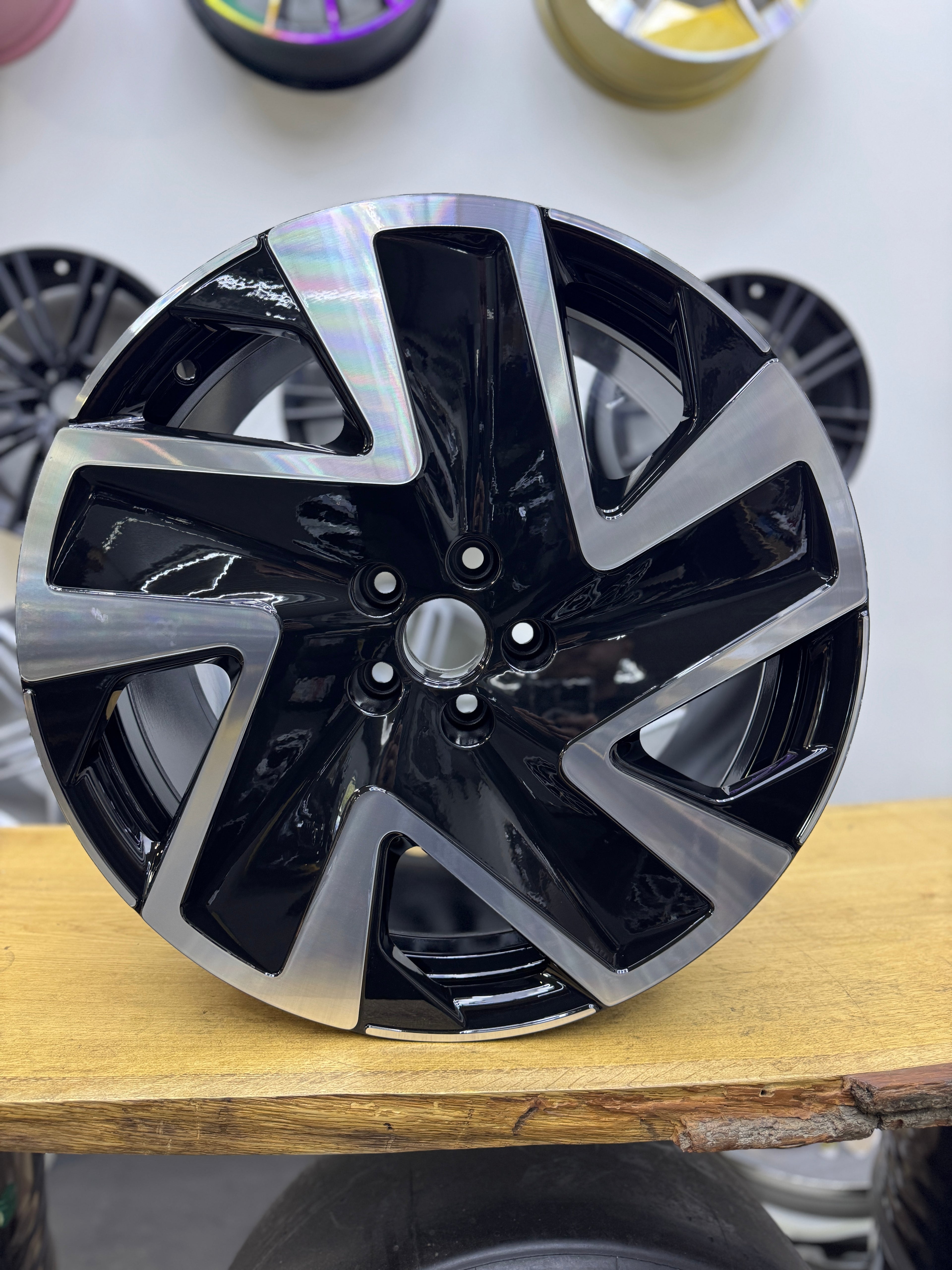 1x NEU VW ID BUZZ 20 Zoll Solna Felge 1T3601025E Hinterachse HA