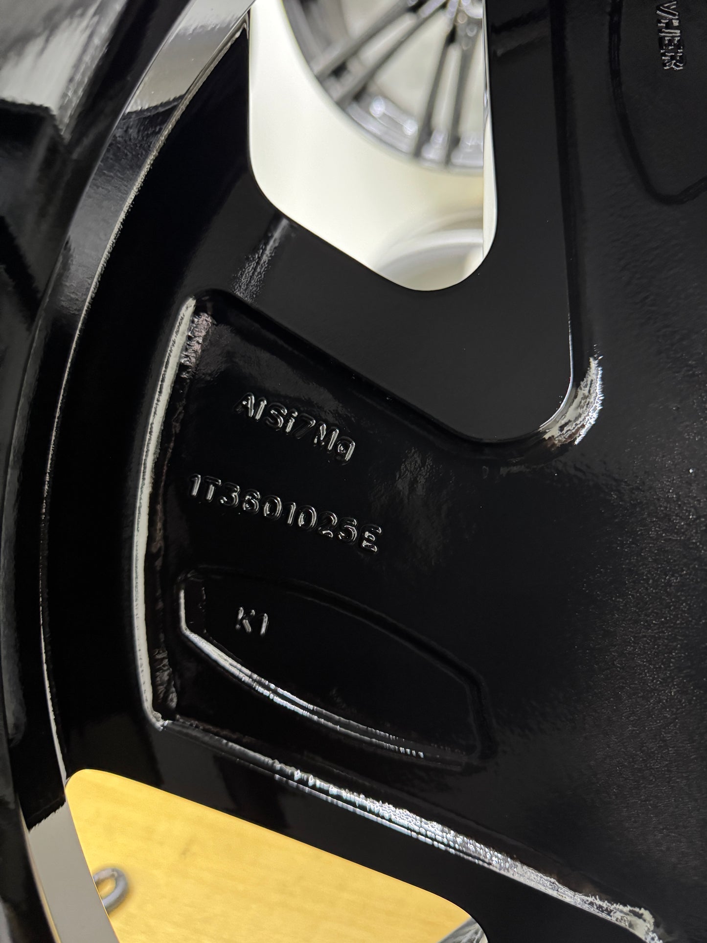 1x NEU VW ID BUZZ 20 Zoll Solna Felge 1T3601025E Hinterachse HA