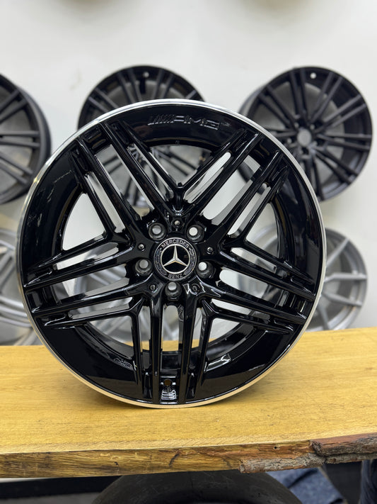 1x Neu 19 Zoll AMG Felge V-Klasse W447 schwarz AMG A4474018000