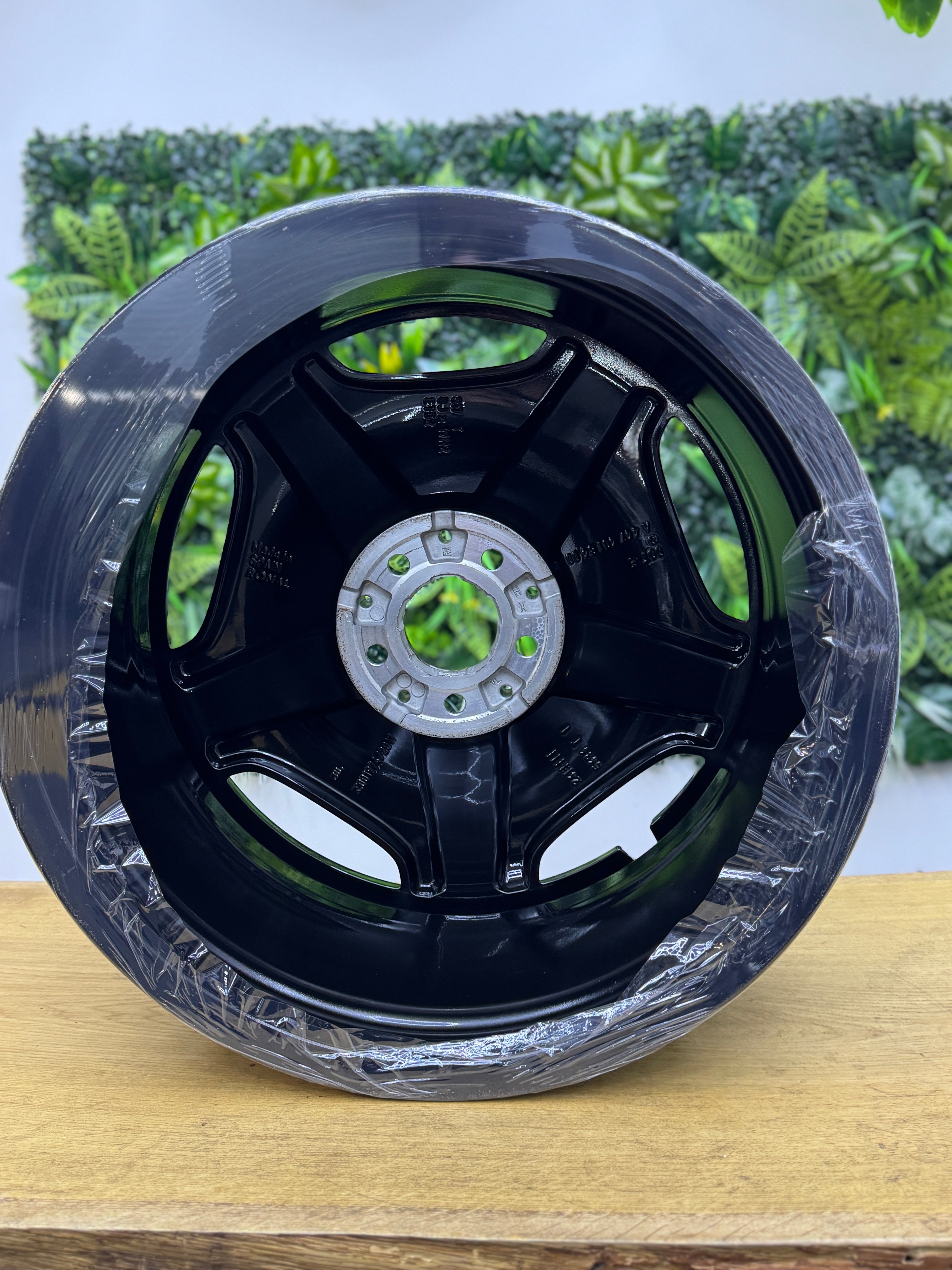 1x Neu 19 Zoll AMG Felge V-Klasse W447 schwarz AMG A4474018400