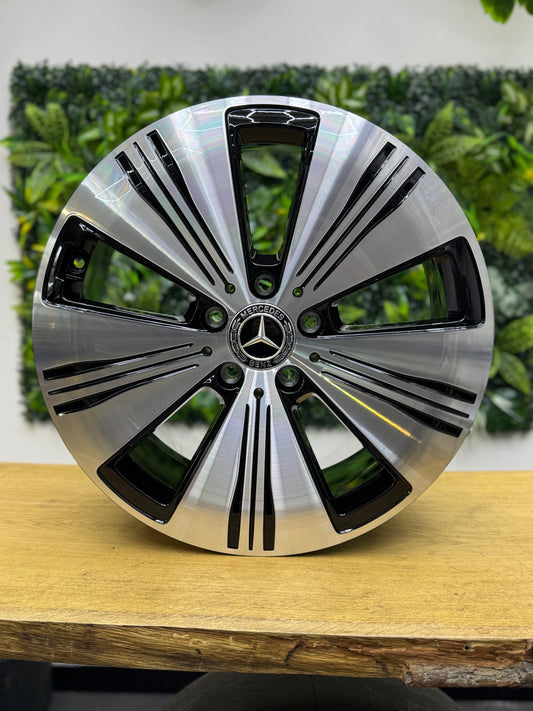 1x NEU Mercedes Felge 7,5x18 EQA EQB A2434010100 schwarz