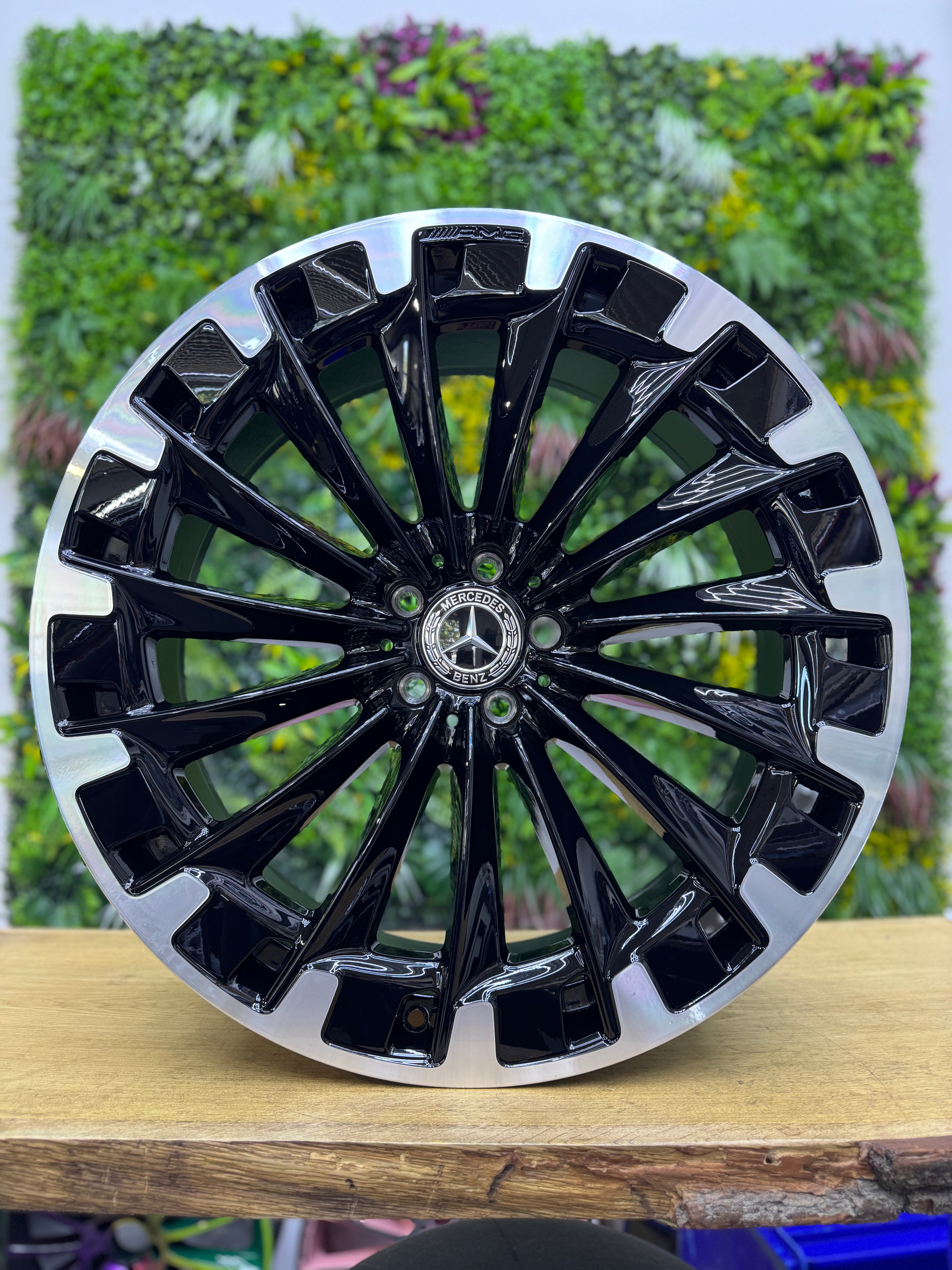 Mercedes EQE AMG Alufelge 9,5x22 ET41,5 W294 A2944011300 NEU