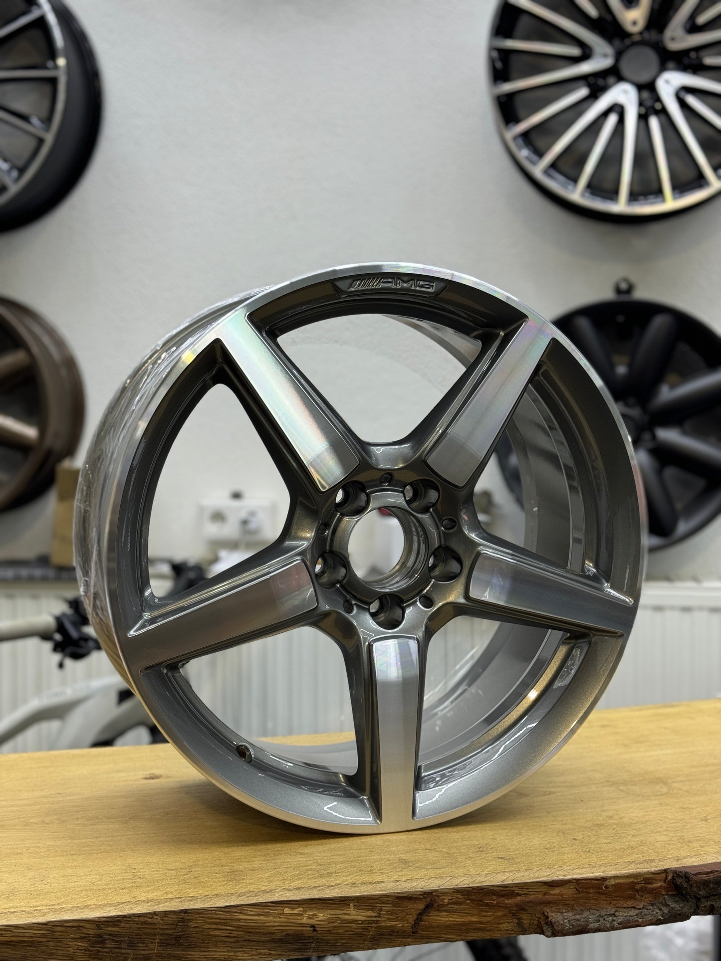 4 x Mercedes AMG SLK55 SLC43 R172 gebraucht A1724012802