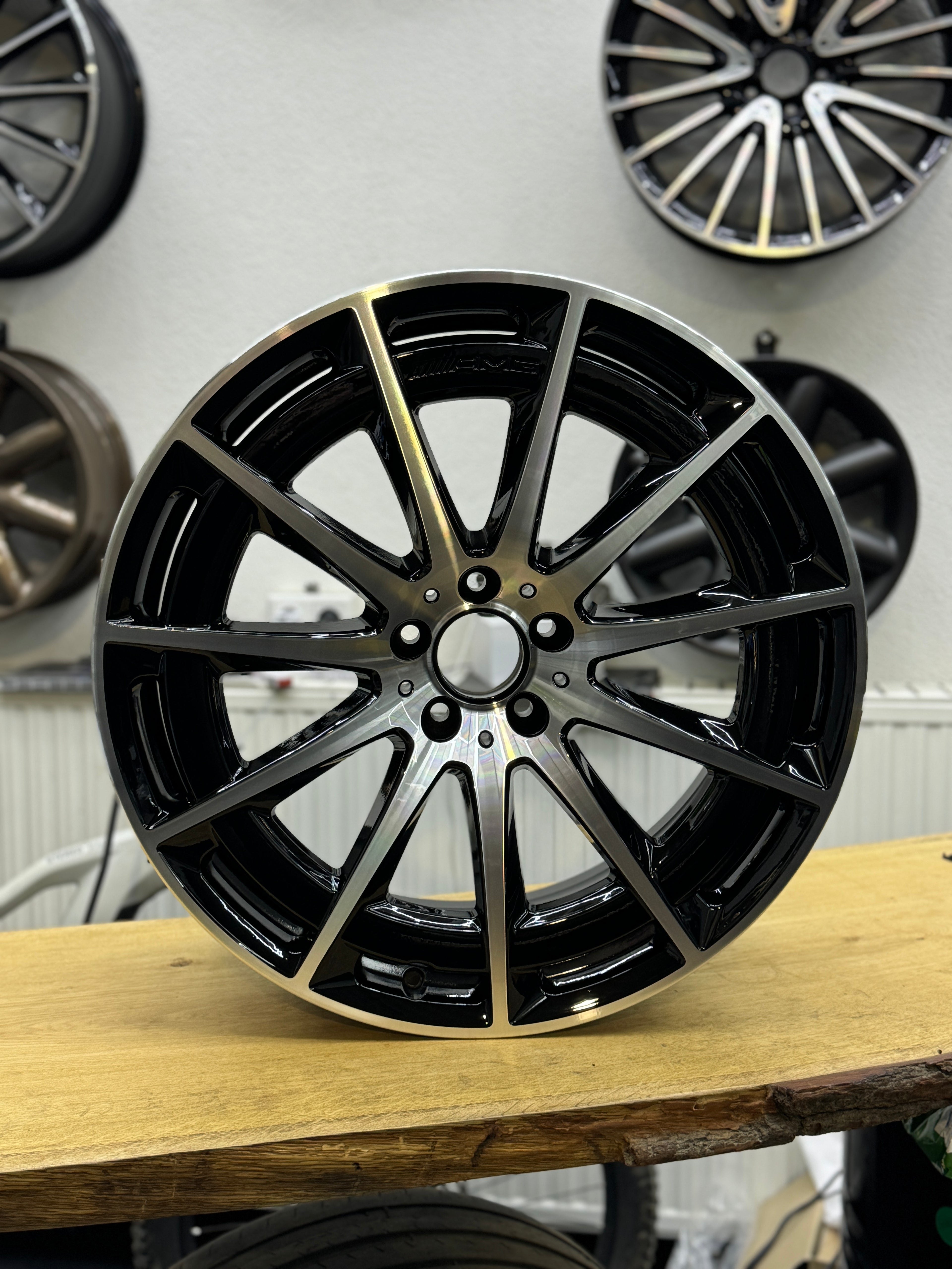 1x Original Mercedes EQS V297 AMG Alufelge 21zoll A2974011400