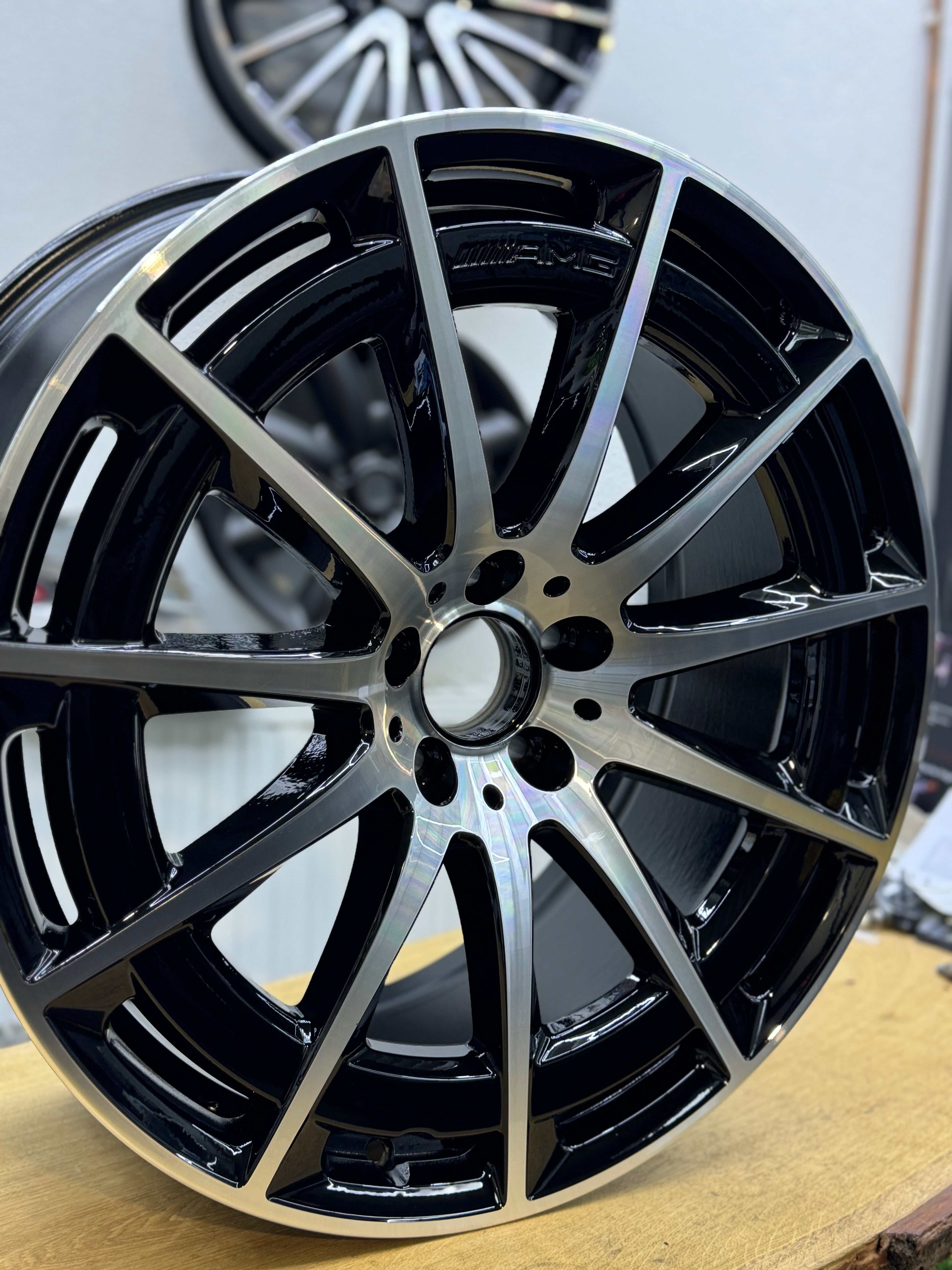 1x Original Mercedes EQS V297 AMG Alufelge 21zoll A2974011400