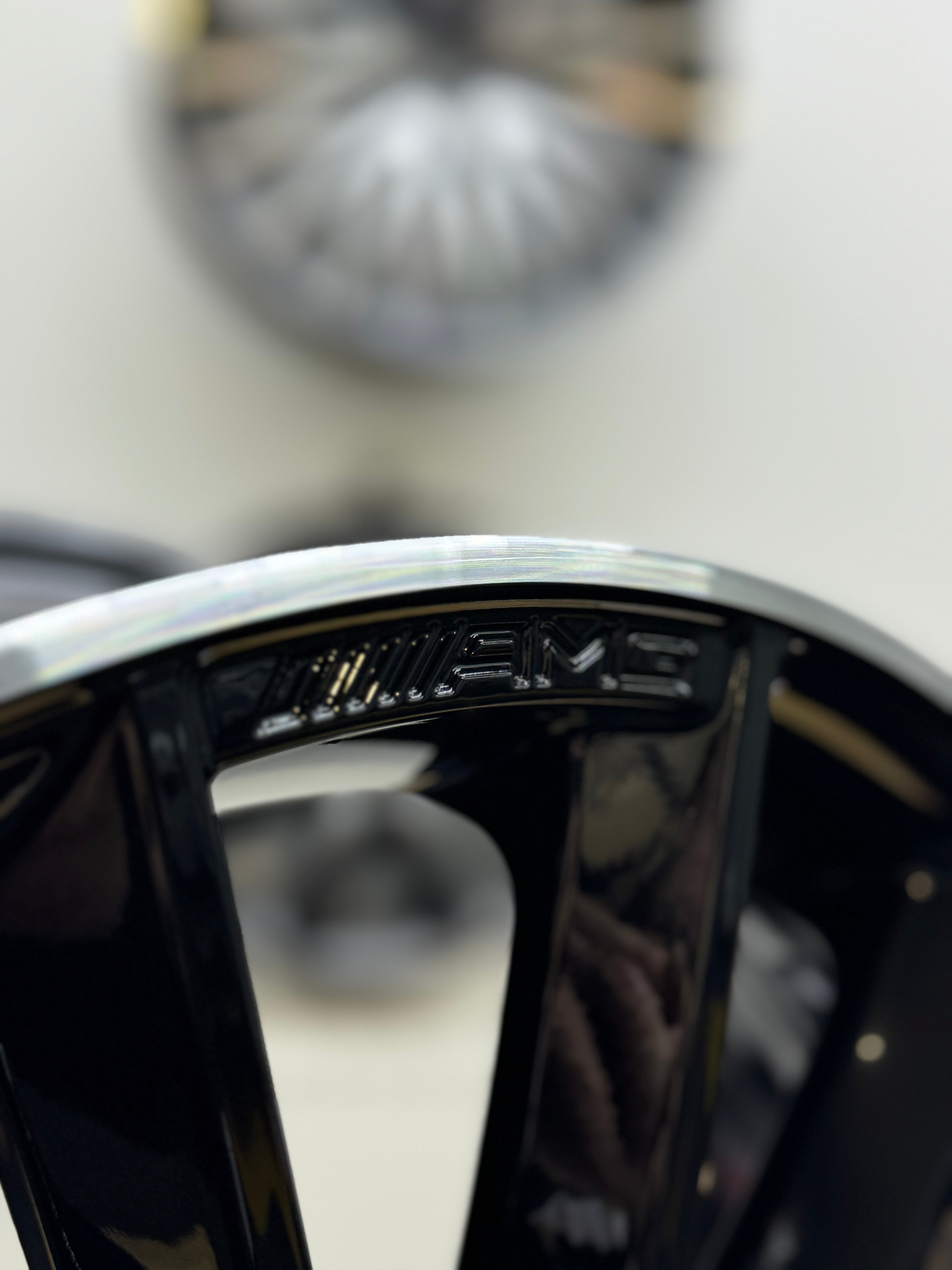 1x Mercedes A Klasse W177 CLA AMG A1774011600 19" schwarz