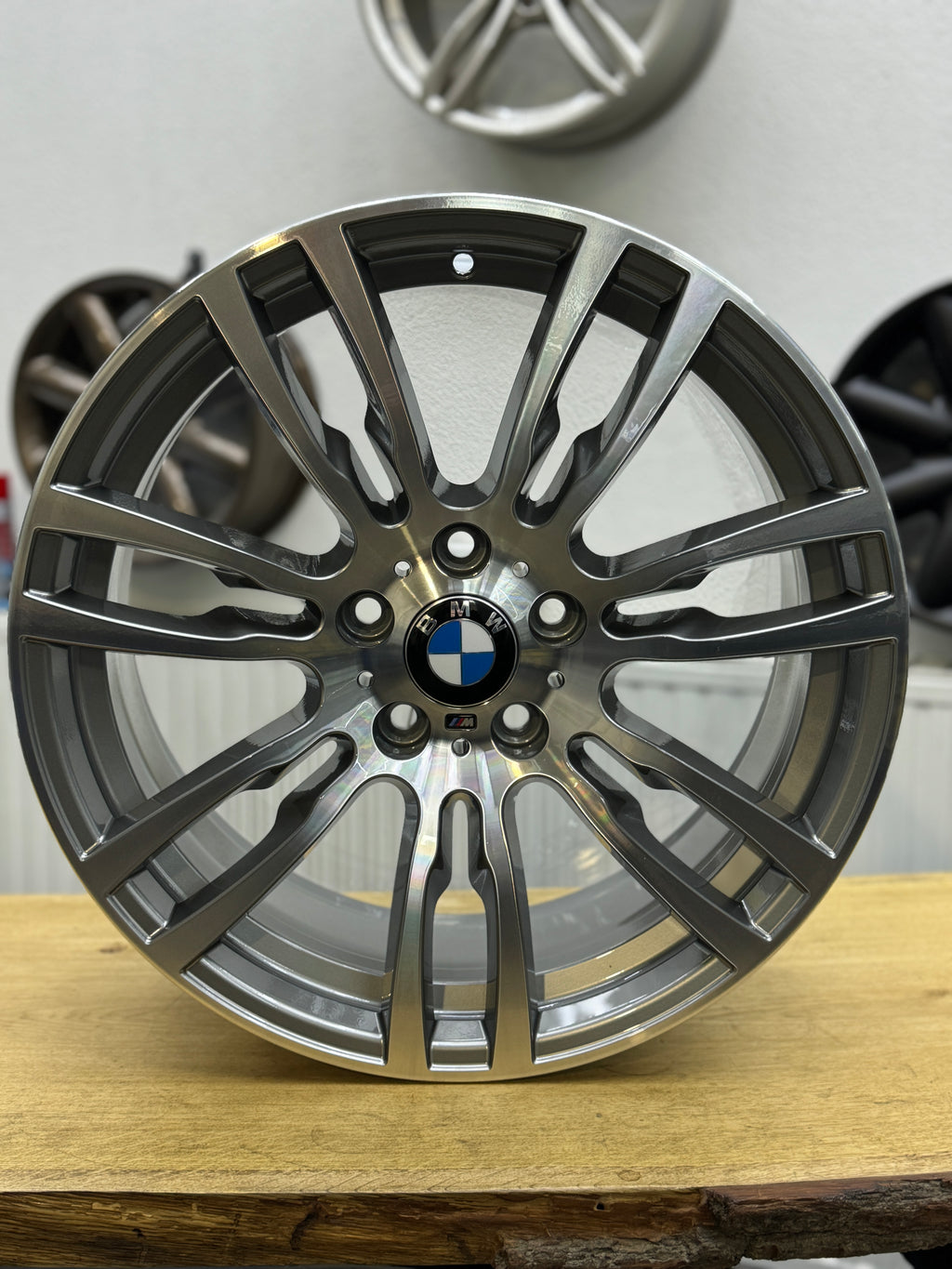 1x Felge M Sternspeiche 403 F30 F31 36117850021 7850021 8,5x19"