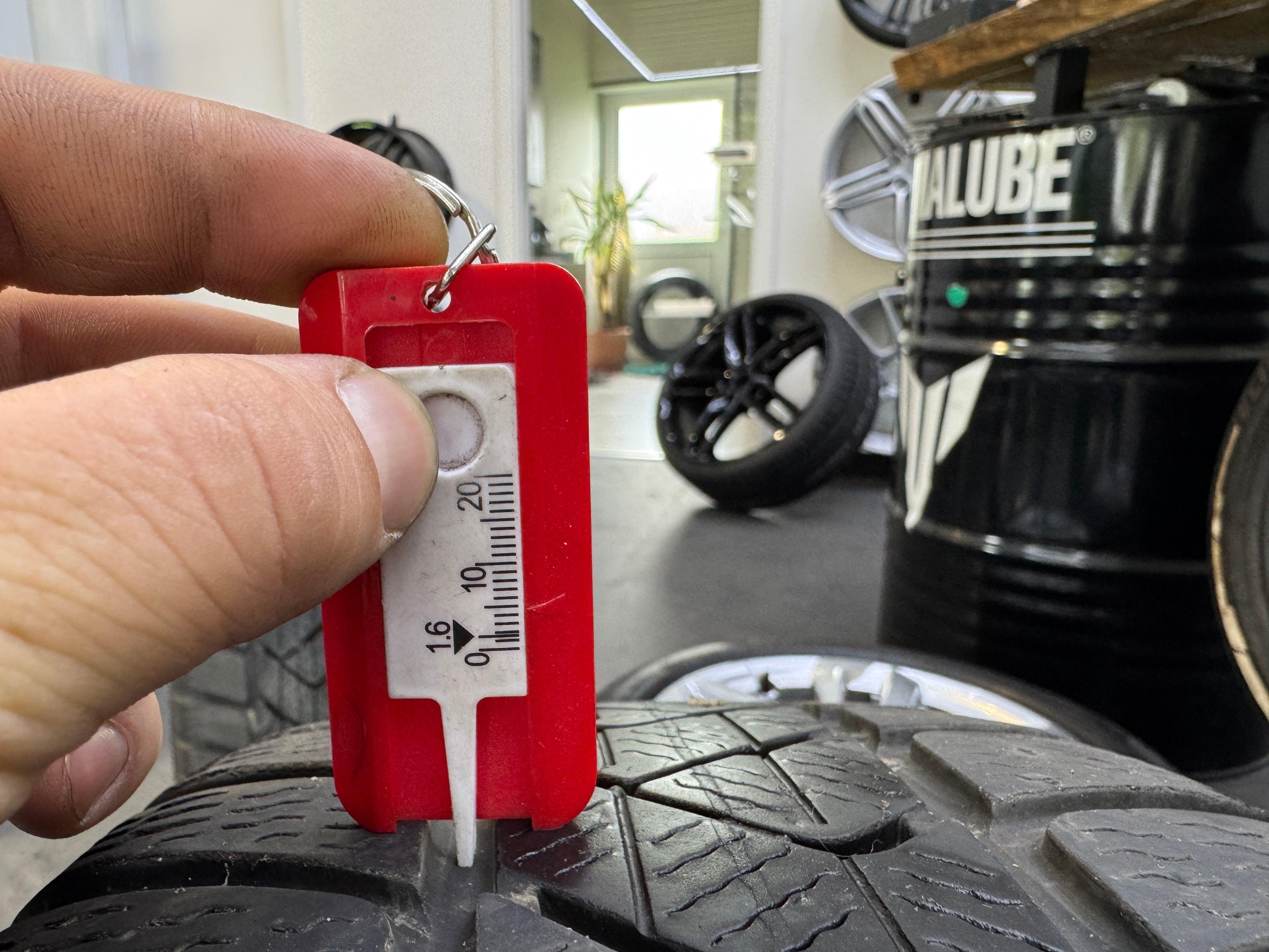 Satz original Audi Winterräder A3 S3 17" 205/50 R17