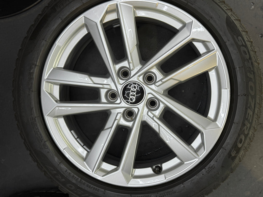 Satz original Audi Winterräder A3 S3 17" 205/50 R17