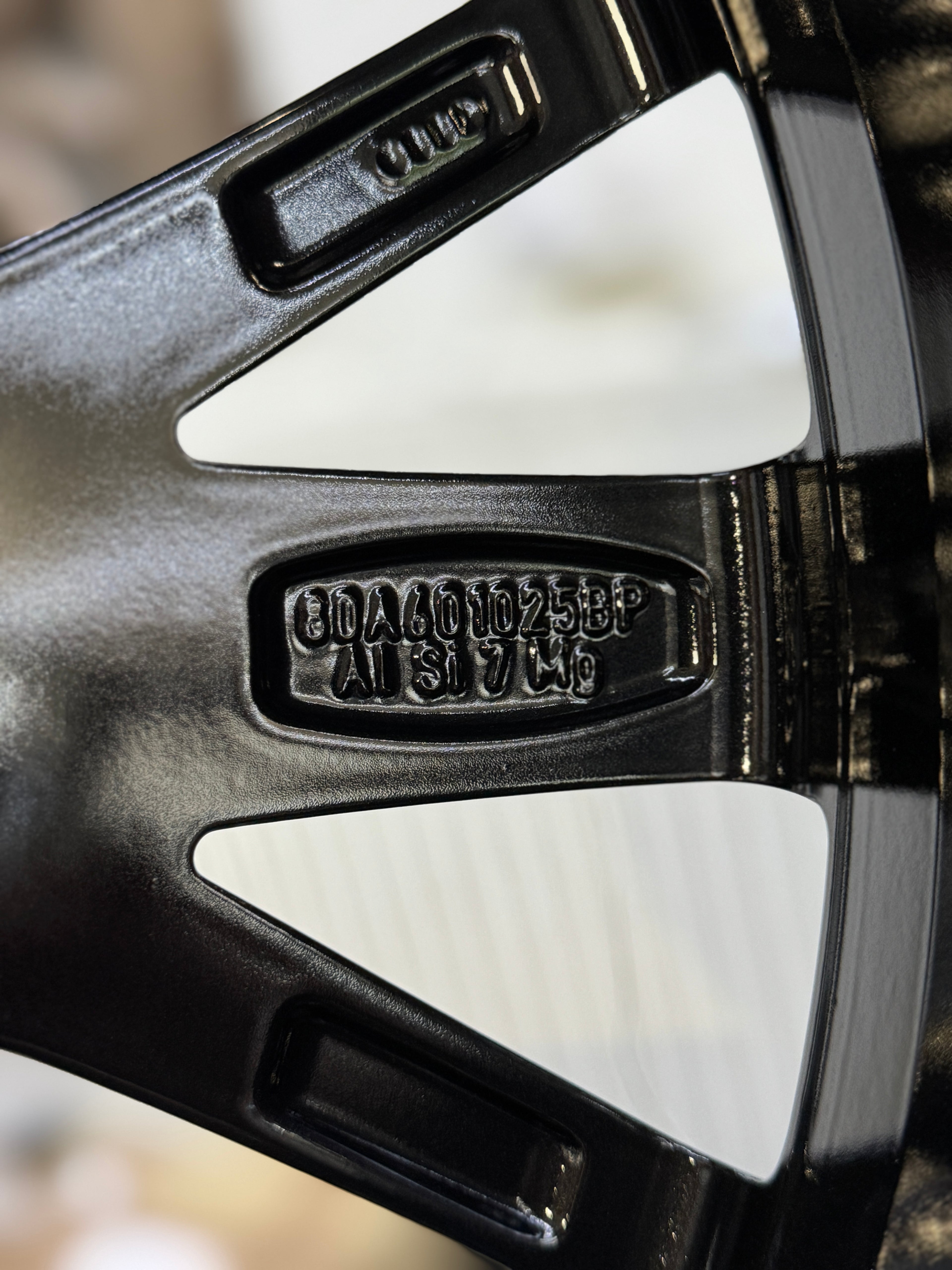 1x Neu 8 x 20 Zoll ET39 Audi Felge Q5 / SQ5 80A601025BP