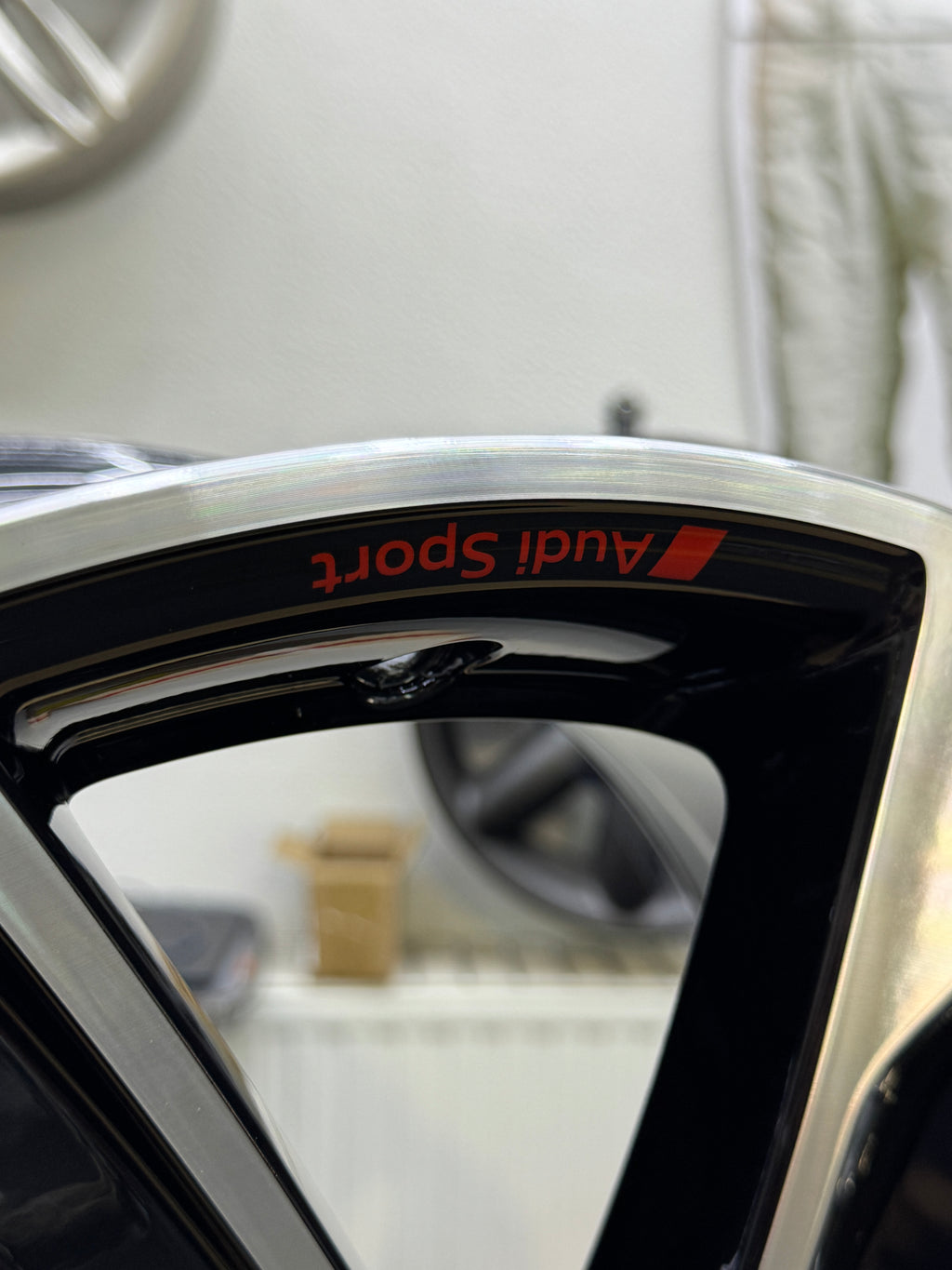 1x Audi A3 S3 8Y 19" Zoll Felge 8Y0601025CS NEU