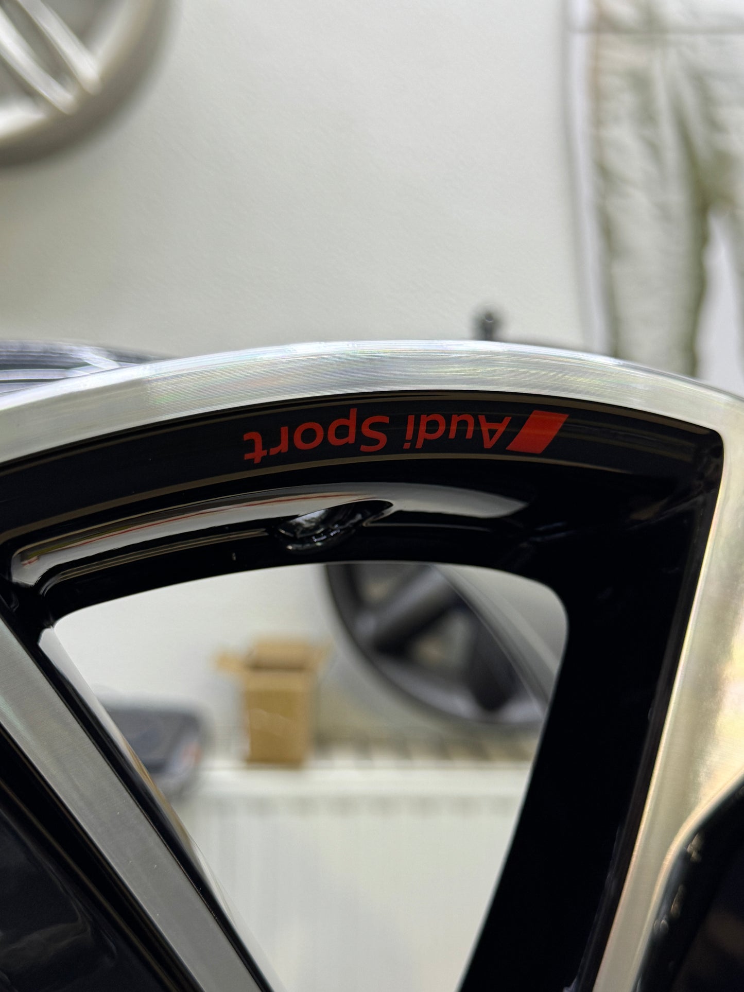 1x Audi A3 S3 8Y 19" Zoll Felge 8Y0601025CS NEU