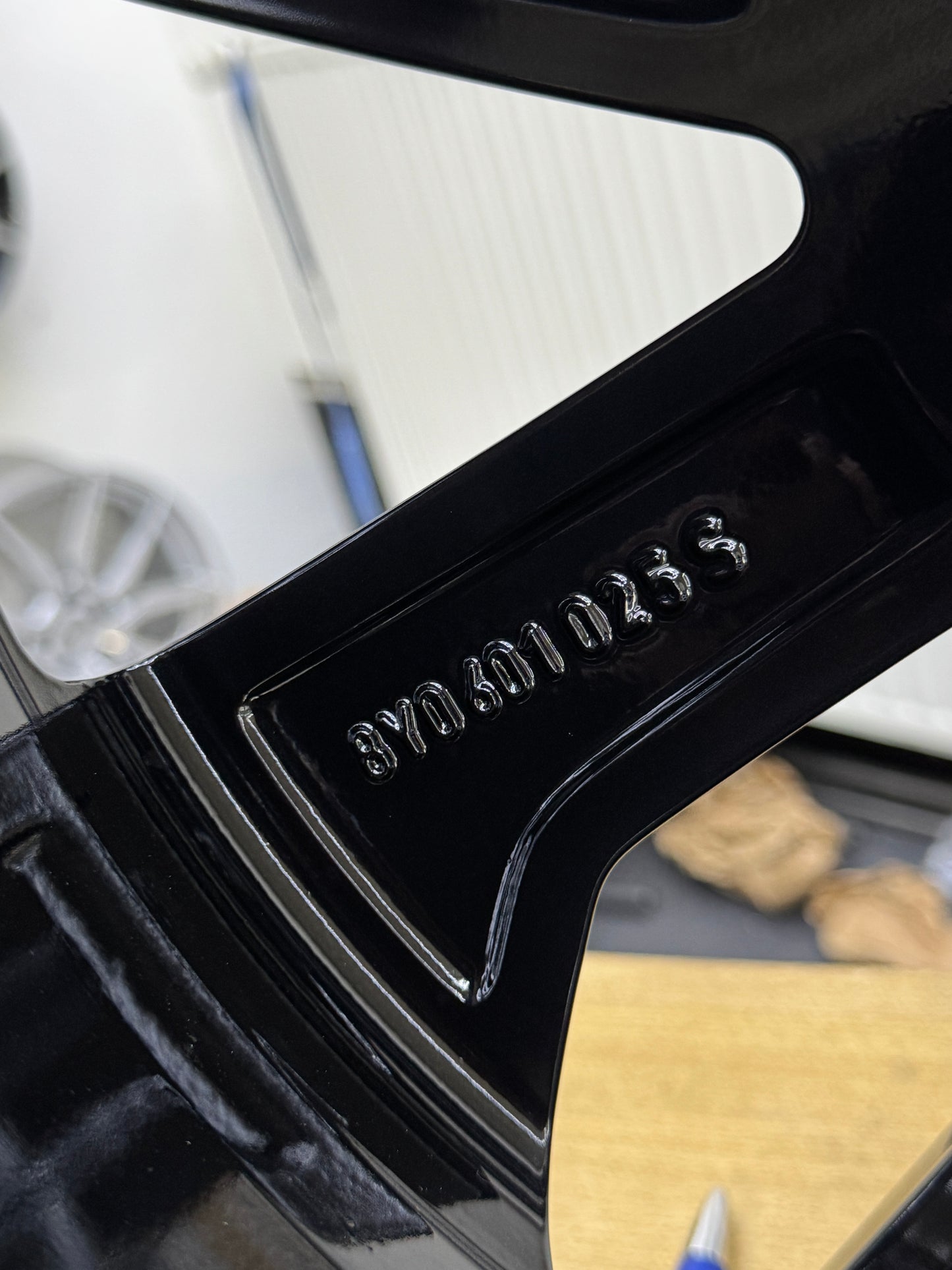 1x Audi A3 S3 8Y 19" Zoll Felge 8Y0601025CS NEU