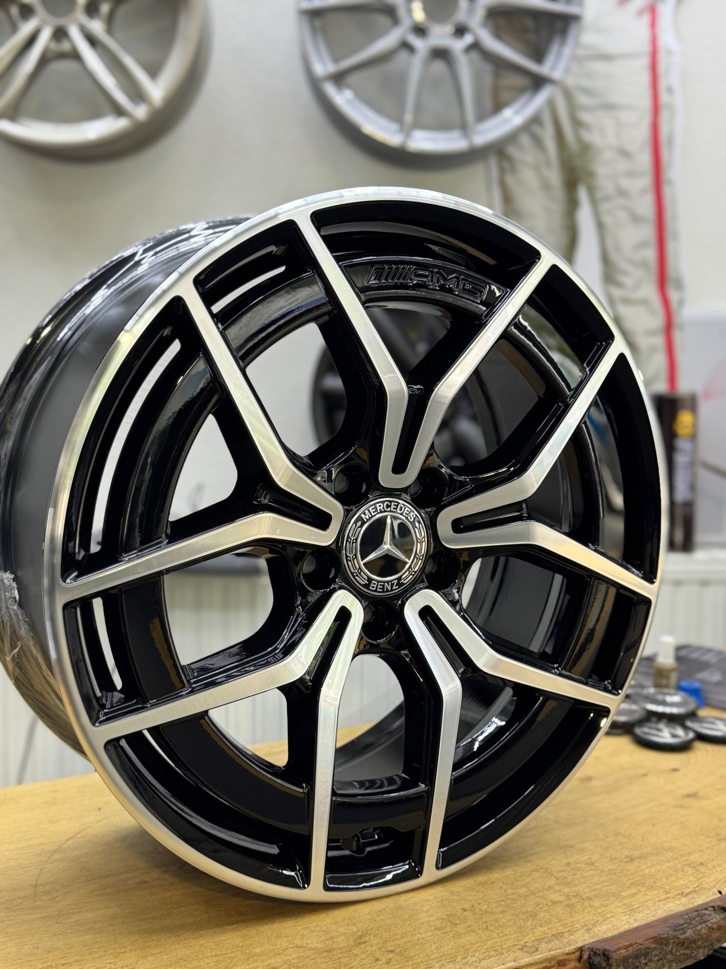 1x 19" E-Klasse AMG W213 S213 C213 A2134016500 Felge schwarz