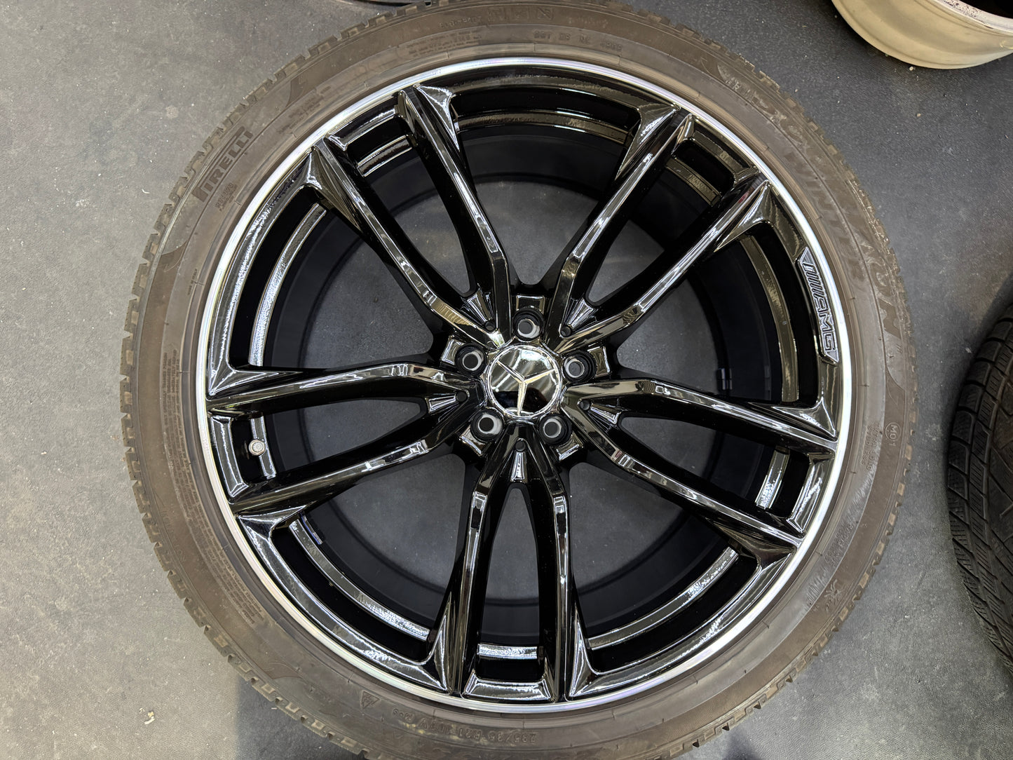 Satz AMG 21 Zoll Felgen Winterreifen GLC 63 X253 C253 A2534013800