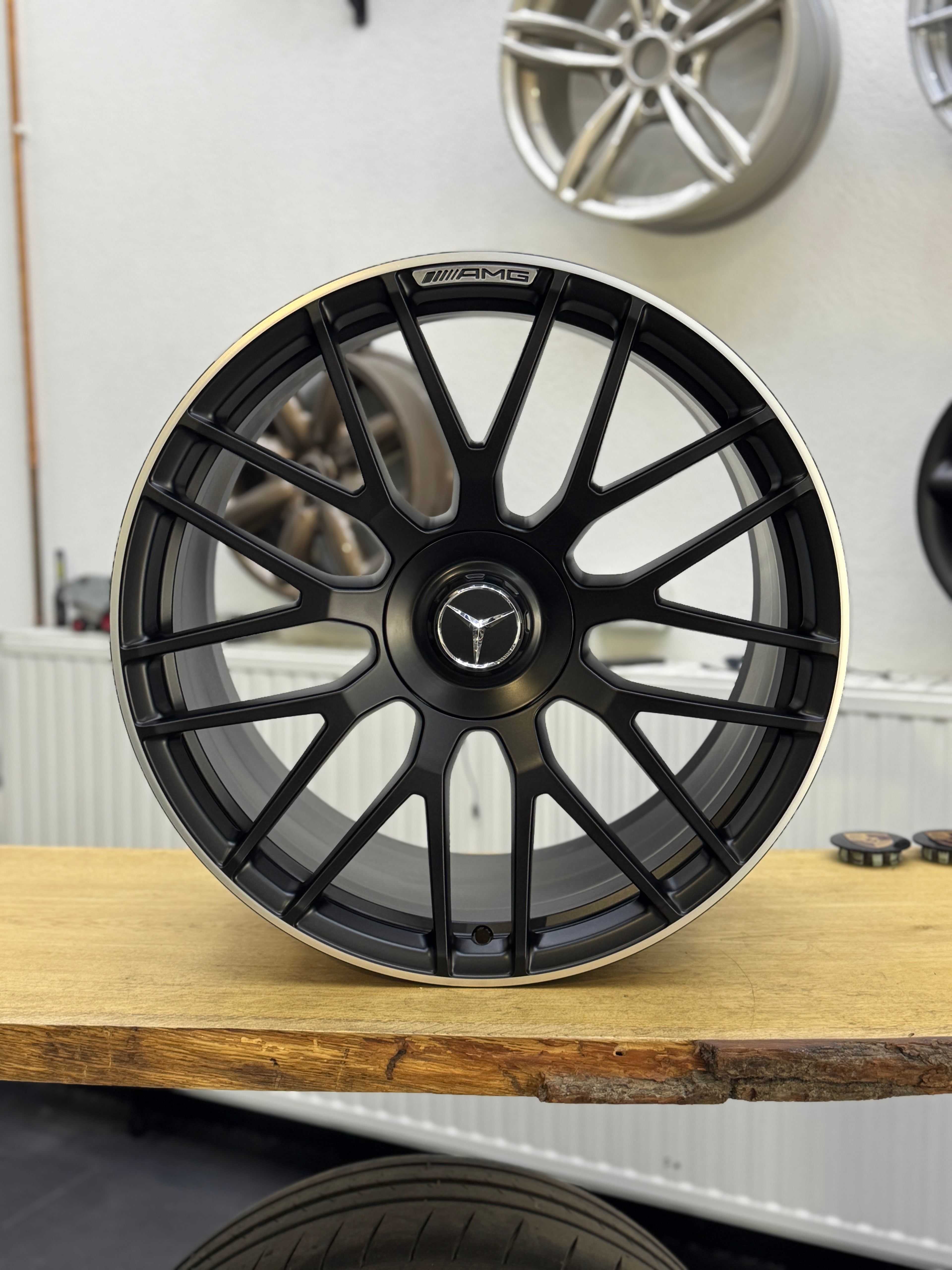 Mercedes GTS GTC GT AMG Felge 11 x 20 Zoll A1904010800 schwarz