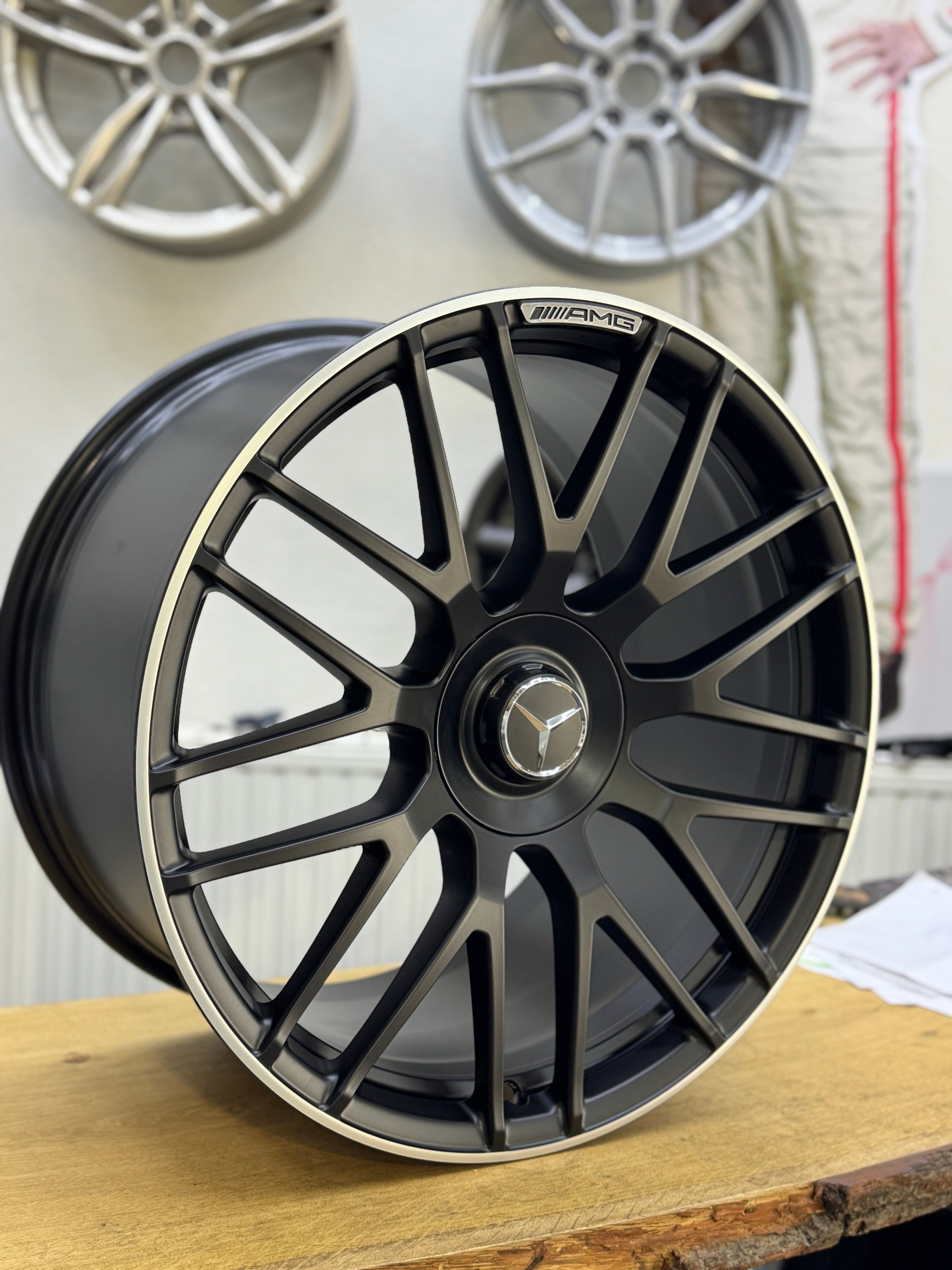 Mercedes GTS GTC GT AMG Felge 11 x 20 Zoll A1904010800 schwarz