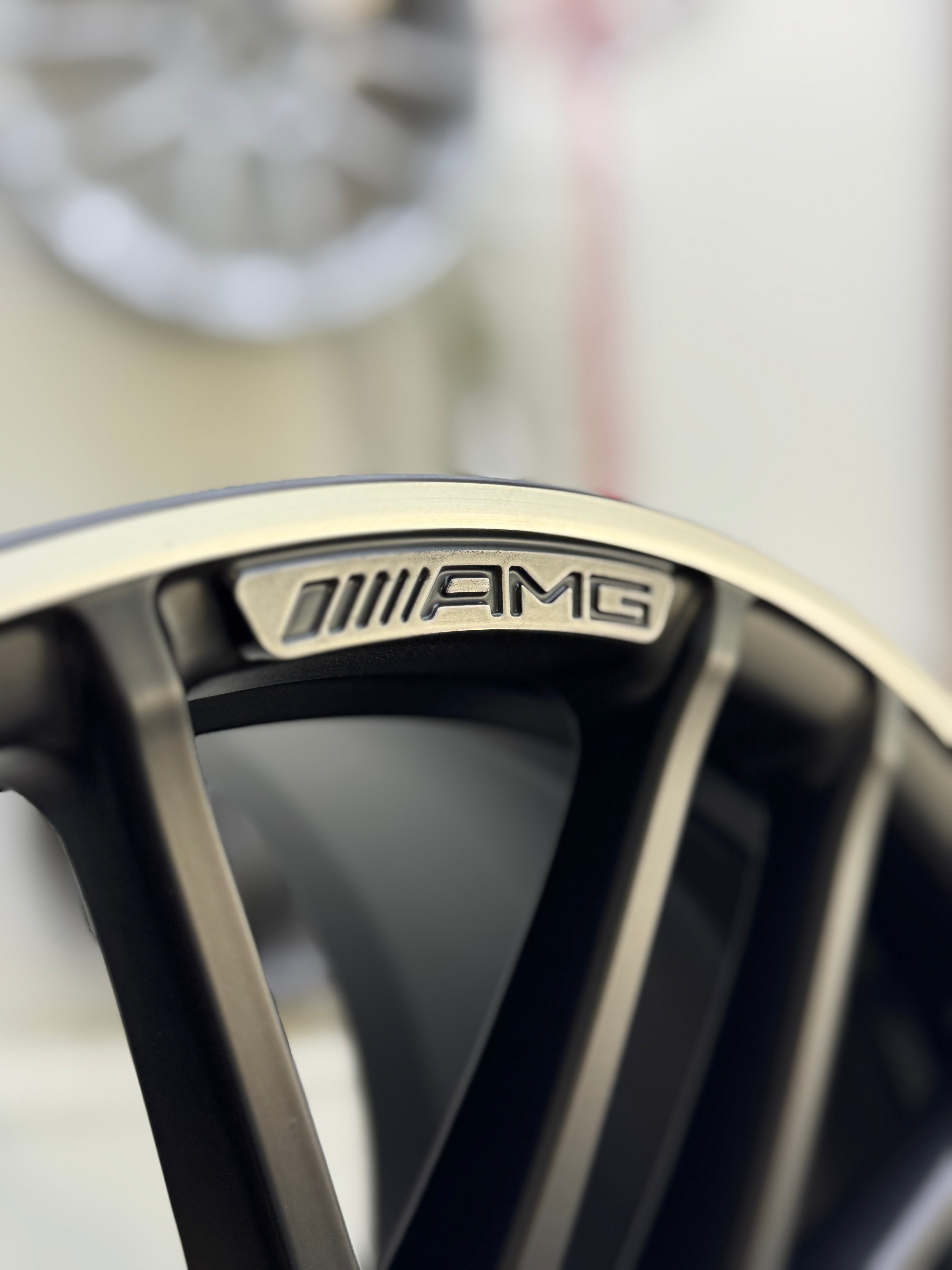 Mercedes GTS GTC GT AMG Felge 11 x 20 Zoll A1904010800 schwarz