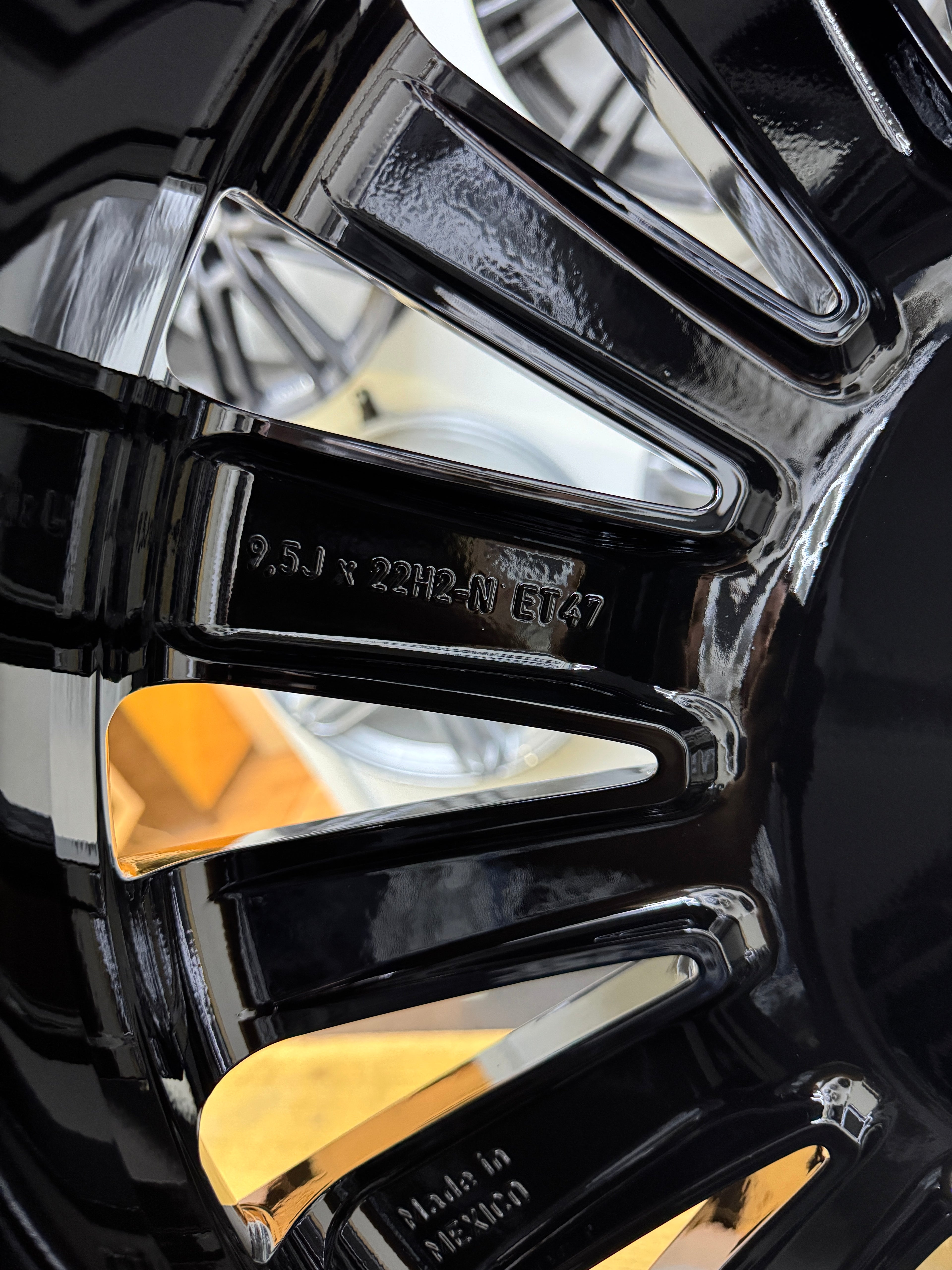 1x NEU Maybach GLS Felge A1674011400 Mercedes W240