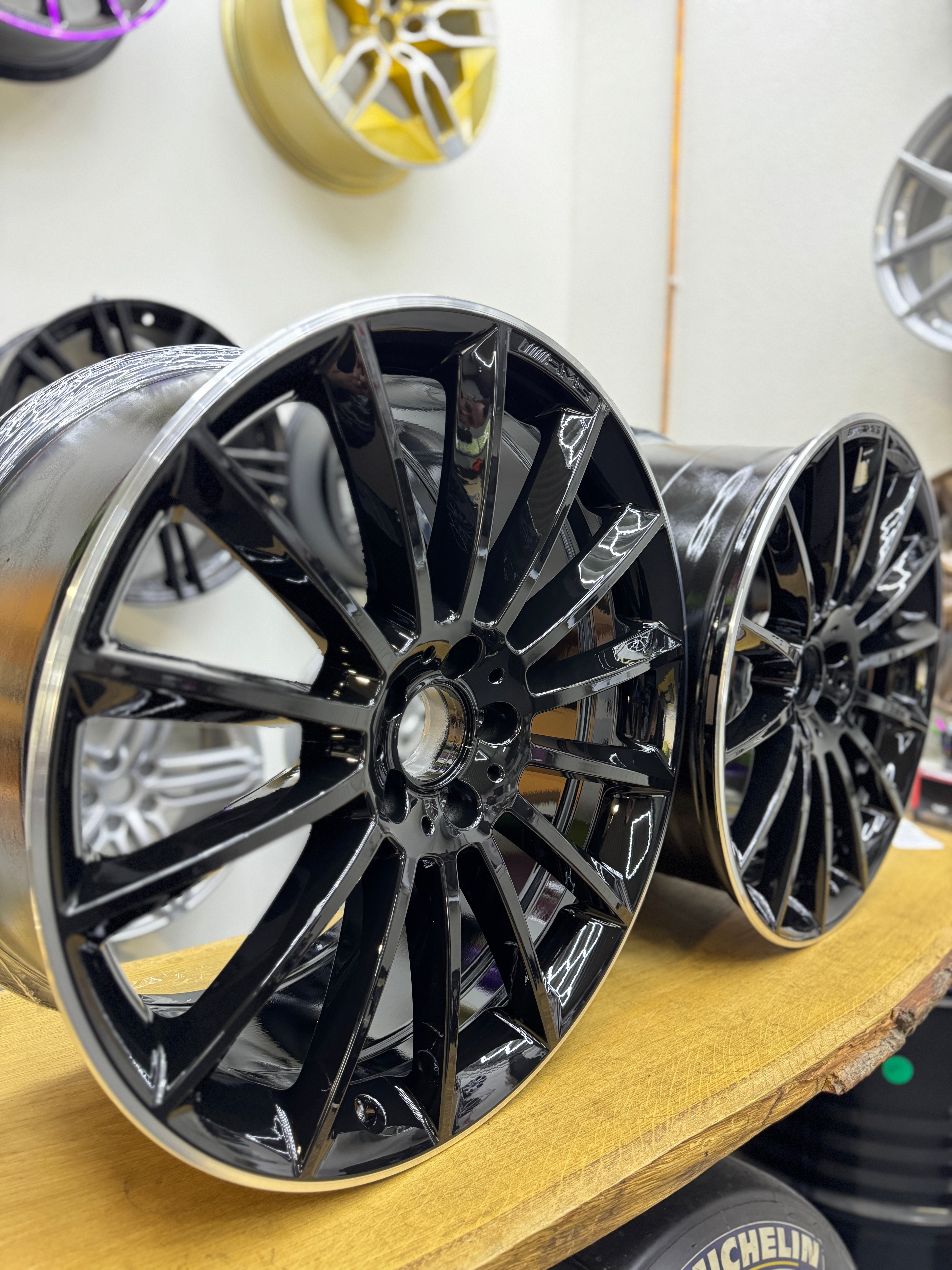 NEU Satz GLE W167 C167 21 Zoll AMG A1674013400 A1674013500 Schwarz Glanzgedreht