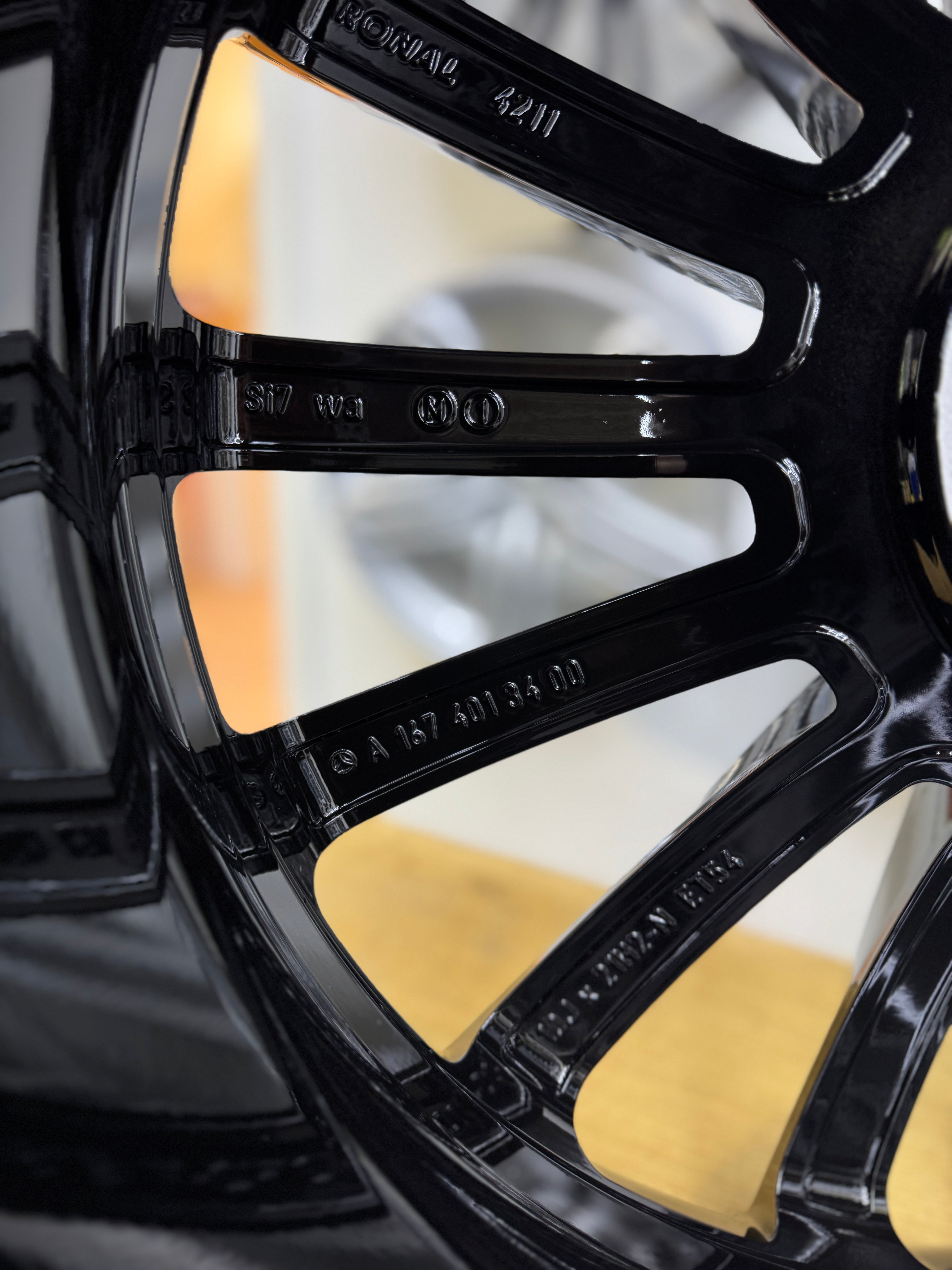 NEU Satz GLE W167 C167 21 Zoll AMG A1674013400 A1674013500 Schwarz Glanzgedreht