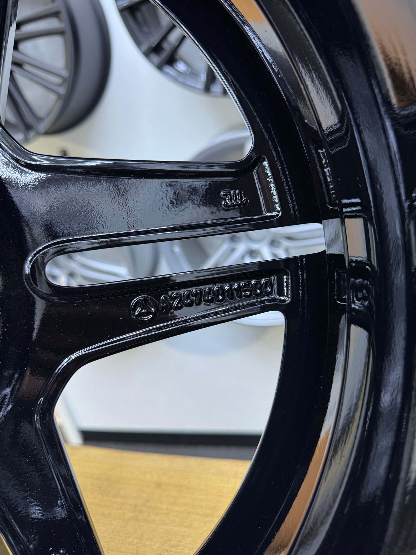 1x NEU Felge GLB schwarz A2474011500 7,5J x 19 ET53